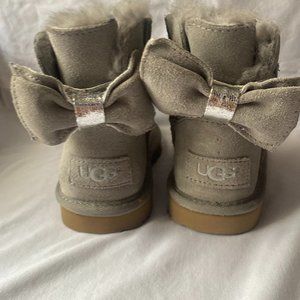 Classic Mini StarGirl Bow Boot | UGG